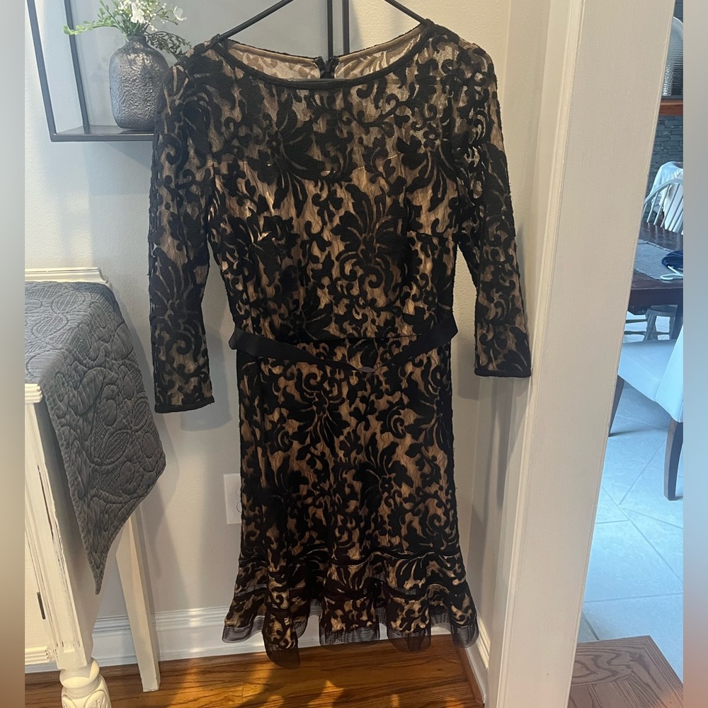 Elegant, very dressy woman’s size 10 black lace dress! Tadashi Shoji brand.
